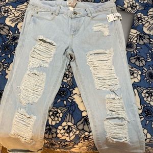Brand new with tag MUDD ripped jeans